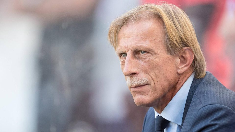 Beşiktaş ve Fenerbahçe Christoph Daum için “geçmiş olsun” mesajı