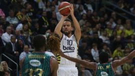 Fenerbahçe Bekolu Melih Mahmutoğlu’ndan yeni kariyer rekoru