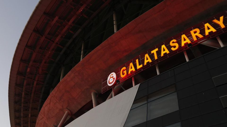 Galatasaray’da kayıp forma davası