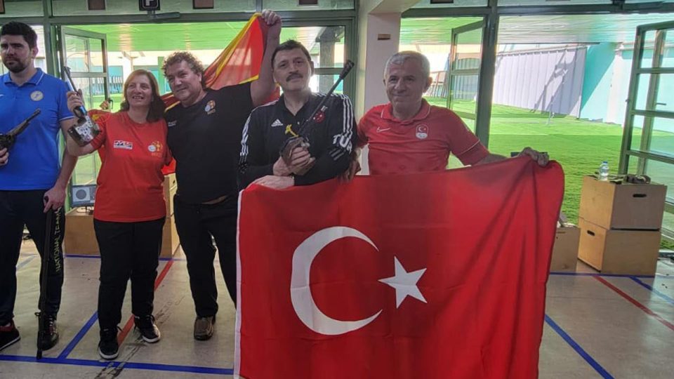 Para atıcılıkta iki milli sporcu Paris 2024 kotası aldı