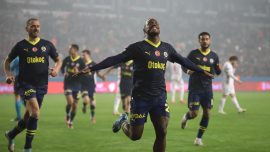 Michy Batshuayi bu sezon 17. golünü attı