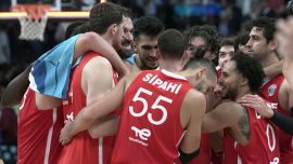 12 Dev Adam bugün parkeye çıkıyor